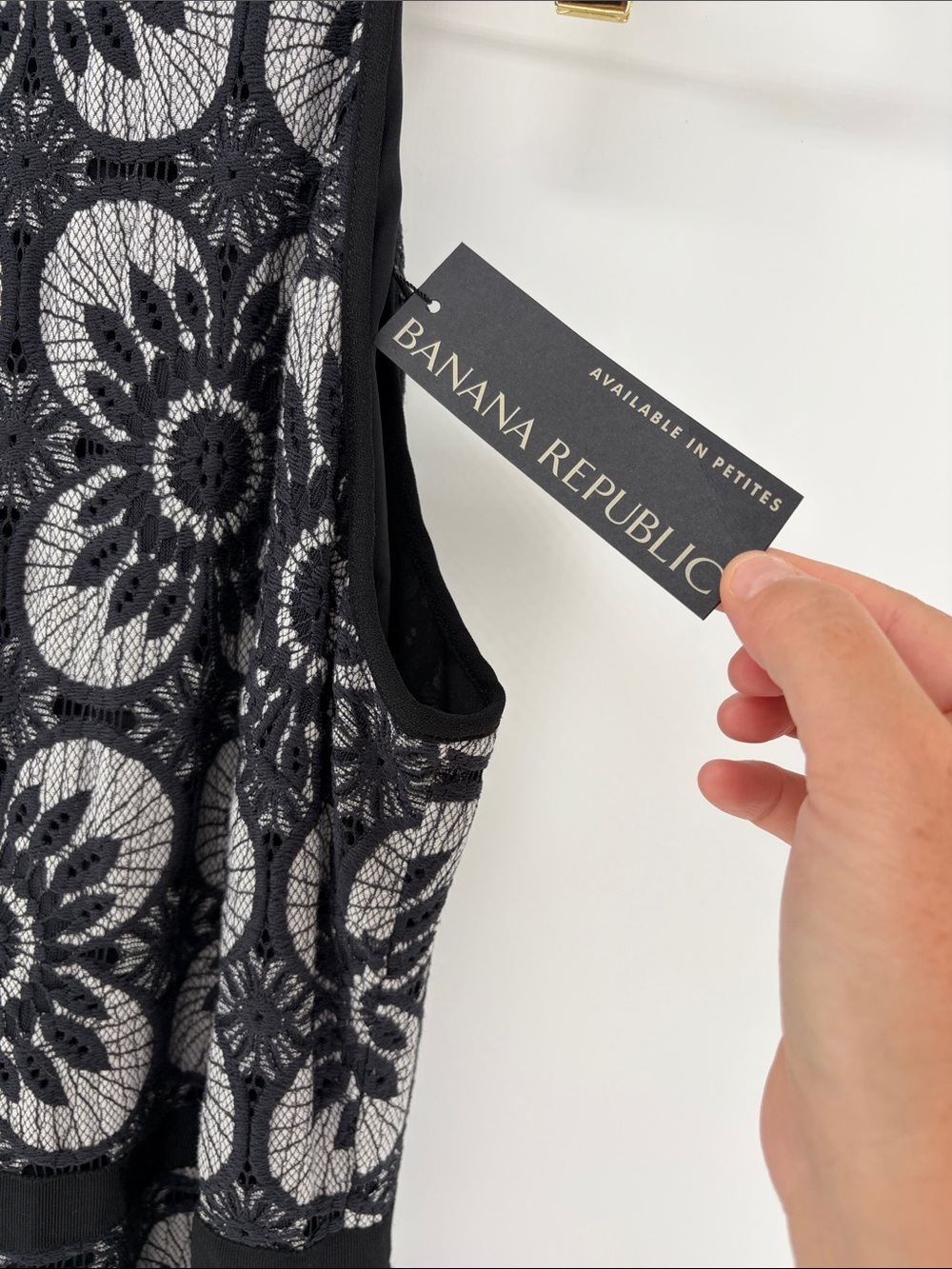 NWT Banana Republic Floral Lace Overlay Halter Maxi Tiered Dress - Black & White - Picture 5 of 11